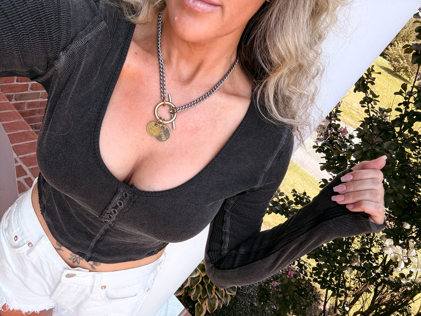 Round Neck Long Sleeves Cropped Top