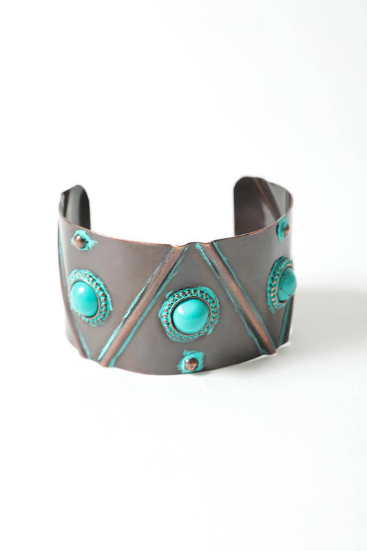 Artisan-Crafted Turquoise Cuff